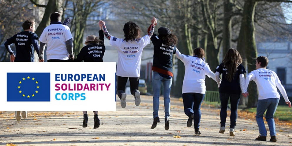 Corpo europeo di solidarietà: nel 2022 oltre 138 milioni di € a sostegno delle attività di volontariato giovanile.